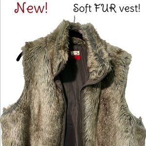 Faux FUR VEST in Brown and Natural Tones-FASHIONABLE EVERY YEAR!